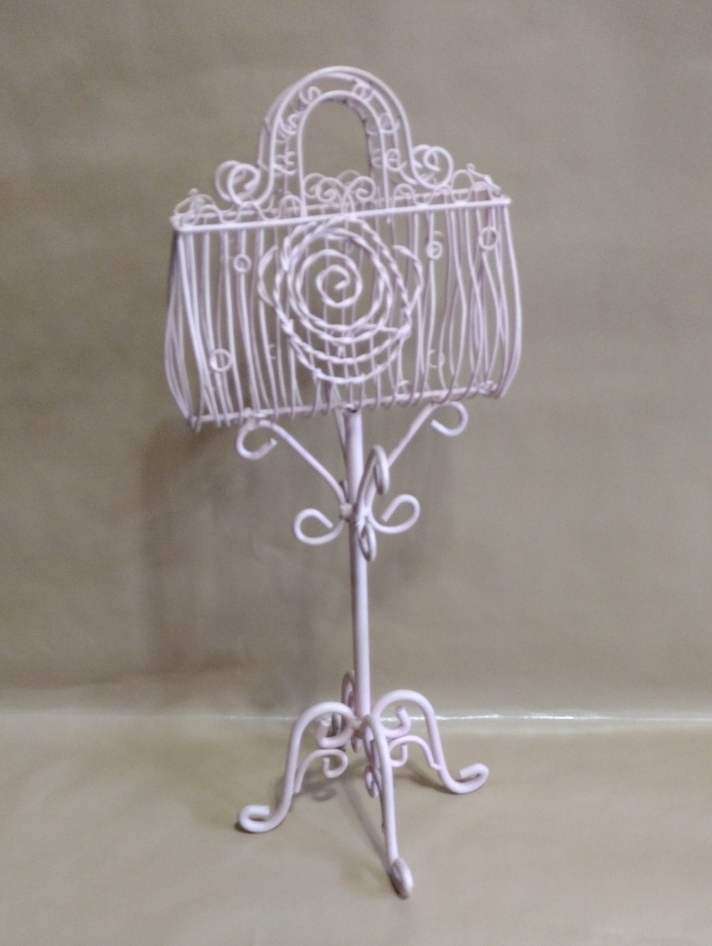 Pink Wire Rose Purse Jewelry Stand For Earrings Pins Chains Watch Dresser Accent
